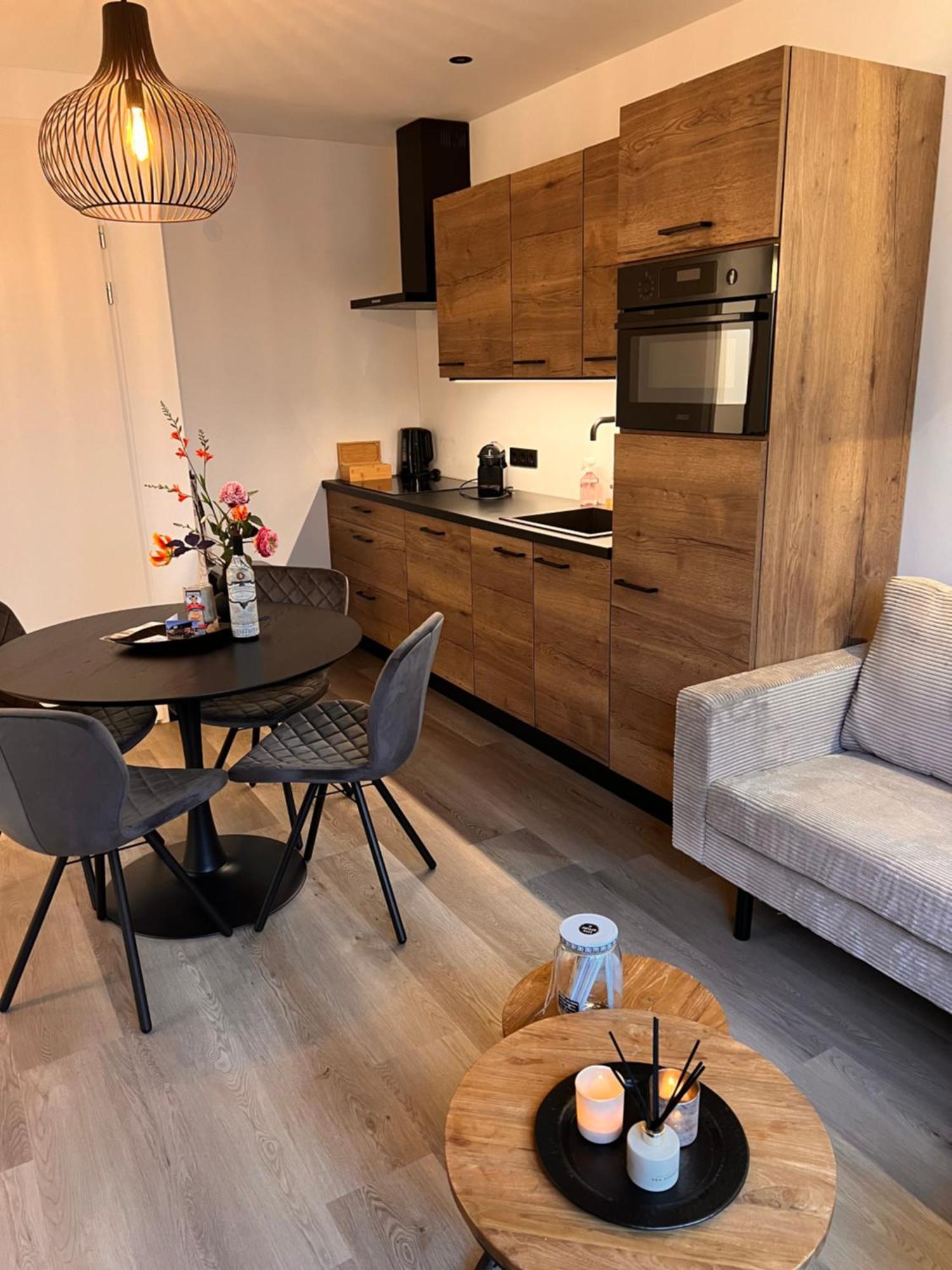 Etoile Aan Zee Hotel Vrouwenpolder Kültér fotó
